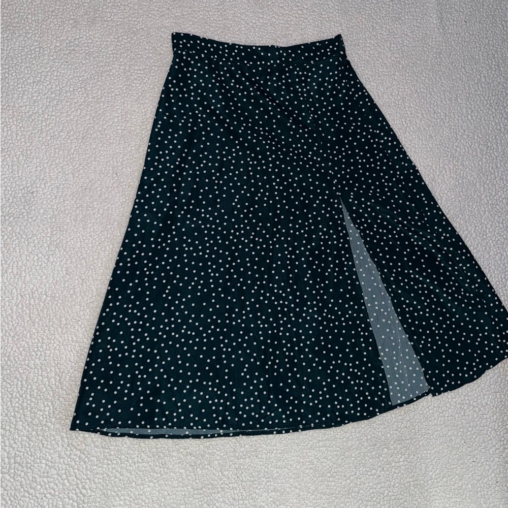 Green polka dot skirt with slit
